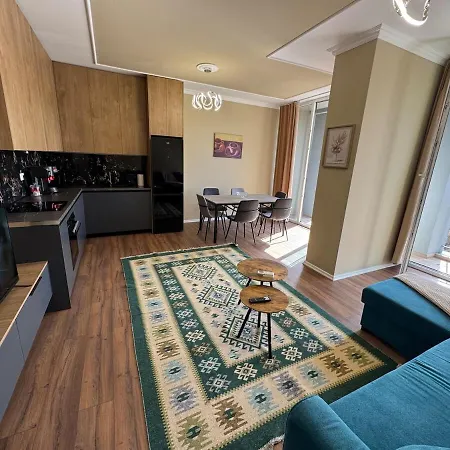 Jona Center 2 Bedroom Confort And Free Parking Apartment